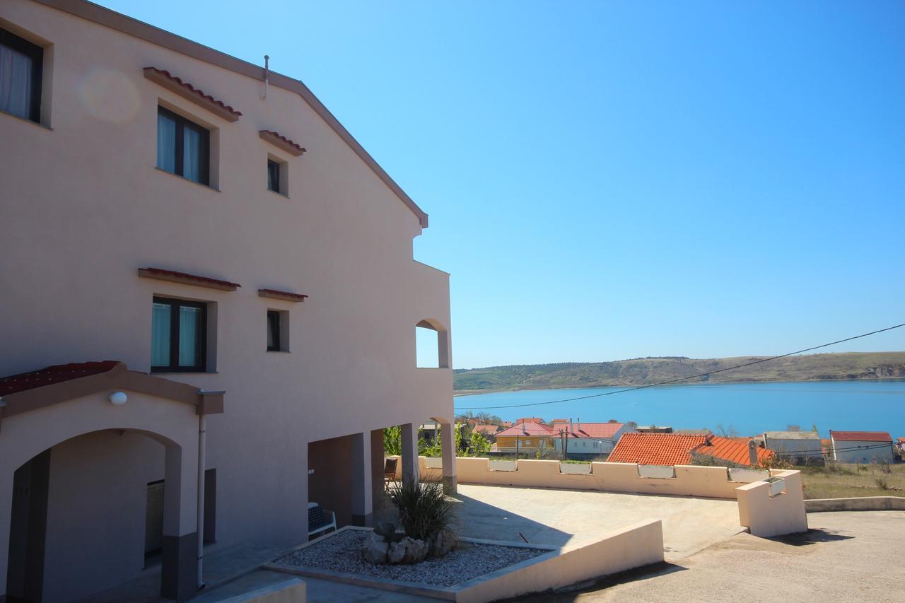 Apartments Njaco Ražanac Extérieur photo